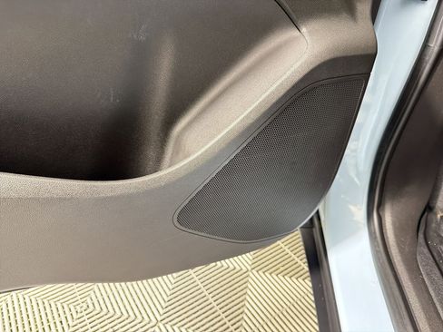 Used 2022 Chevrolet Bolt EUV Premier image 20