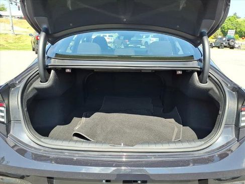 Used 2025 Hyundai Sonata SEL FWD image 4