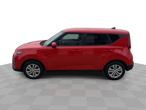 Used 2021 Kia Soul LX image 5