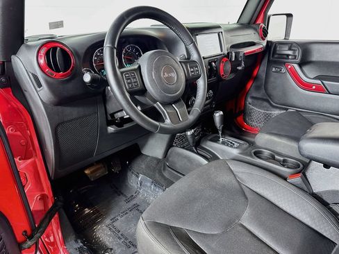 Used 2016 Jeep Wrangler Unlimited Sport w/ Quick Order Package 24S AWD/4WD image 9