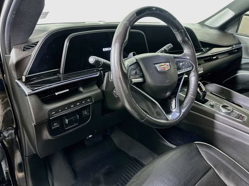 Used 2023 Cadillac Escalade ESV Sport w/ Touring Package AWD/4WD image 12