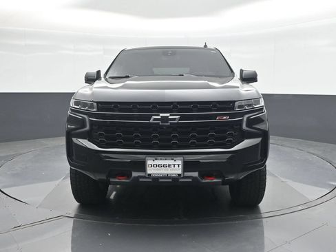 Used 2024 Chevrolet Tahoe Z71 w/ Luxury Package AWD/4WD image 5