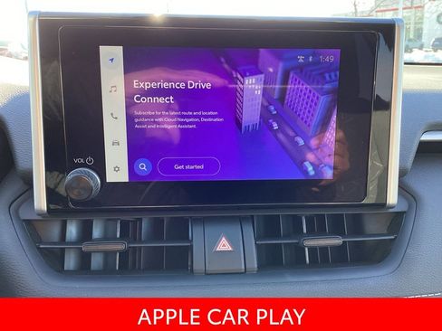 Used 2025 Toyota RAV4 XLE image 3