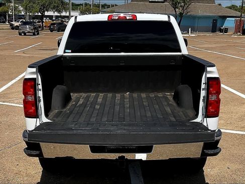 Used 2018 Chevrolet Silverado 1500 LT w/ Texas Edition image 18