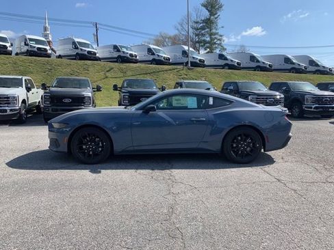 New 2026 Ford Mustang Coupe RWD image 5
