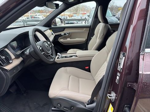 New 2026 Volvo XC90 B6 Plus image 11