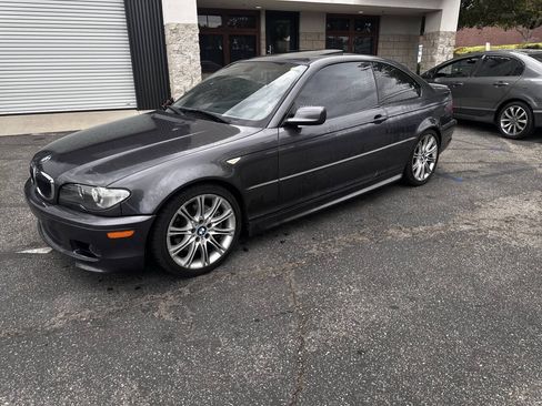 Used 2005 BMW 330Ci Coupe RWD image 4