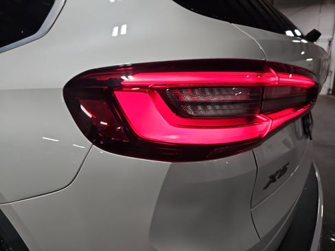 Used 2021 BMW X5 xDrive40i w/ Premium Package image 37