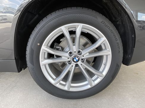 New 2025 BMW X3 xDrive30i w/ Convenience Package image 7