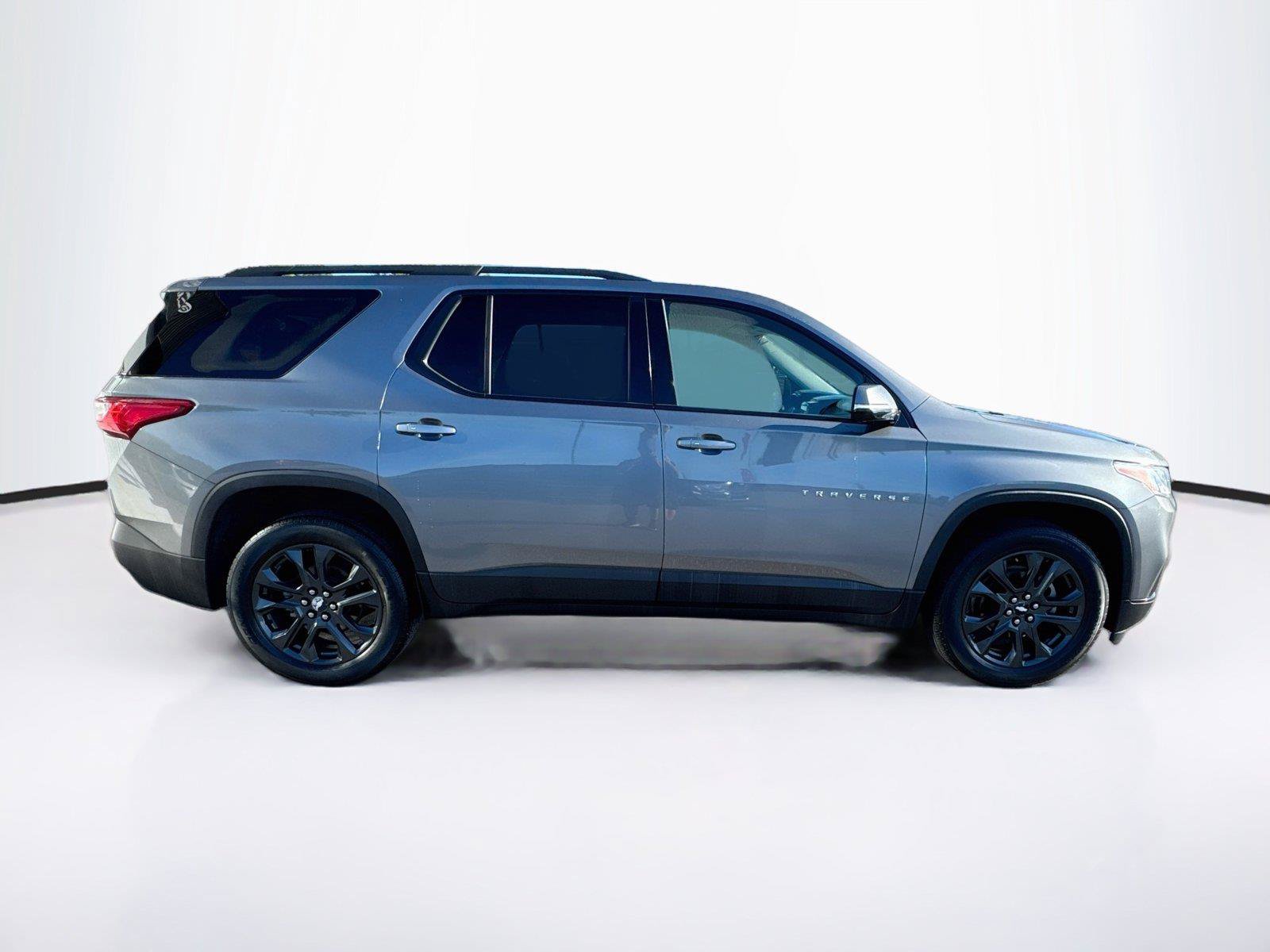 Used 2020 Chevrolet Traverse RS FWD image 6