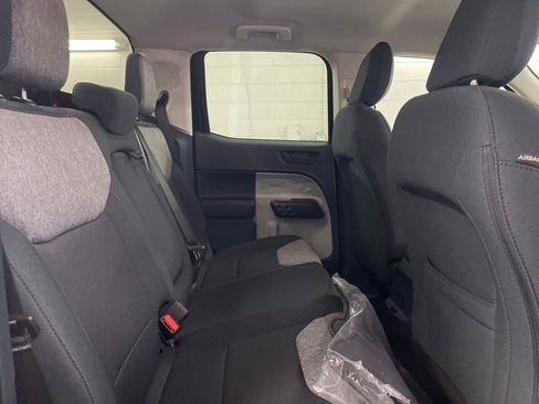 New 2025 Ford Maverick XLT image 28
