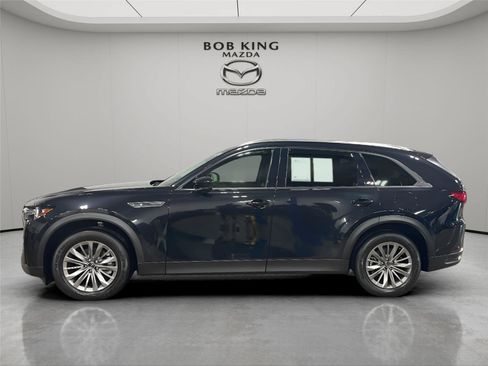 Used 2025 MAZDA CX-90 3.3 Turbo w/ Preferred Package AWD/4WD image 2