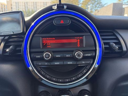 Used 2015 MINI Cooper 2-Door Hardtop image 24