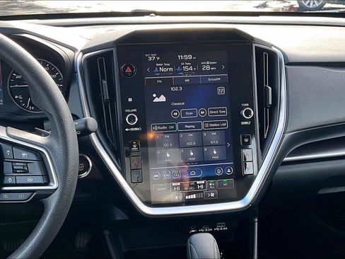 Used 2024 Subaru Impreza 2.0i Sport image 6