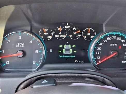 Used 2018 GMC Yukon Denali AWD/4WD image 11