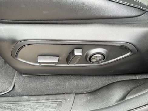 New 2025 Jeep Grand Cherokee Altitude w/ MOPAR Finishing Package image 20