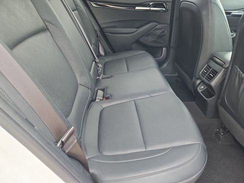 Used 2021 Kia Seltos SX w/ SX Sunroof Package image 21