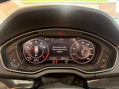 Used 2020 Audi Q5 2.0T Premium Plus AWD/4WD image 24