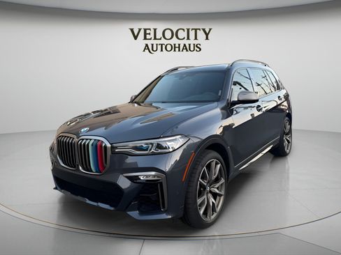 Used 2020 BMW X7 M50i w/ Cold Weather Package AWD/4WD image 3