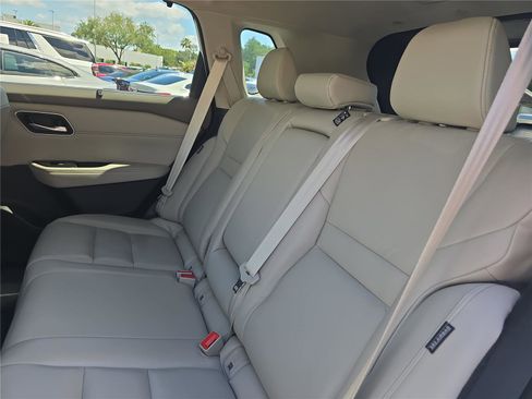 Used 2021 Nissan Rogue SL w/ Premium Package FWD image 14