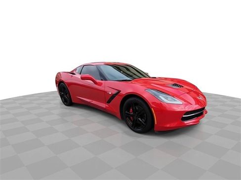 Used 2016 Chevrolet Corvette Stingray Coupe image 2