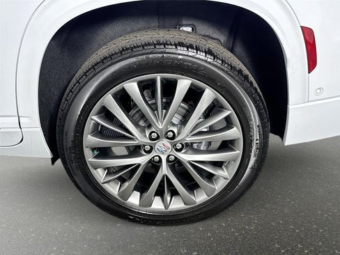 New 2026 Buick Enclave Avenir FWD image 34