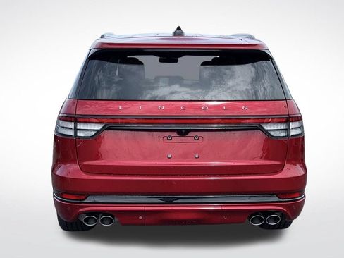 Certified 2025 Lincoln Aviator Reserve w/ Equipment Group 201A AWD/4WD image 7