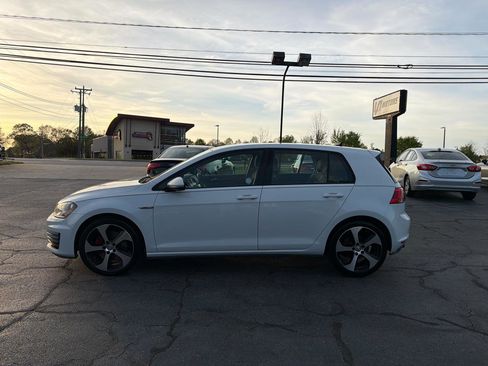 Used 2016 Volkswagen GTI S image 2