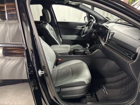Certified 2023 Kia Sportage X-Line w/ X-Line Premium Package AWD/4WD image 28