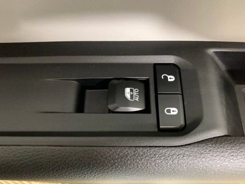Used 2024 Jeep Compass Limited AWD/4WD image 33