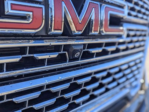 Used 2019 GMC Sierra 1500 Denali w/ Denali Carbonpro Edition image 16