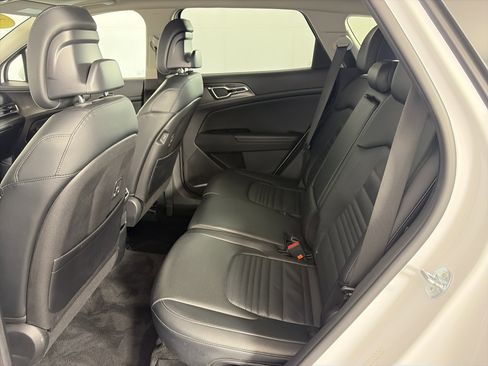 Certified 2023 Kia Sportage SX image 7