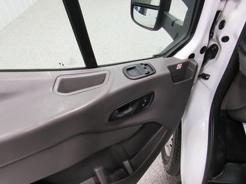 Used 2020 Ford Transit 250 Medium Roof AWD w/ Load Area Protection Package image 36