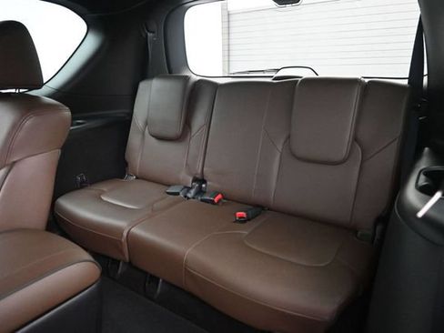 Used 2023 Nissan Armada Platinum w/ Captain's Chairs Package AWD/4WD image 31