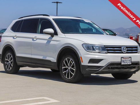 Used 2019 Volkswagen Tiguan SE FWD image 3