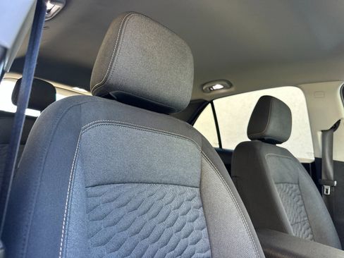 Used 2019 Chevrolet Equinox LT image 19