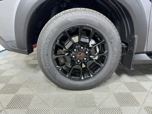 New 2026 Nissan Armada PRO-4X AWD/4WD image 10