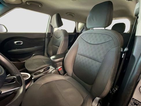 Used 2018 Kia Soul w/ Option Group 020 image 21