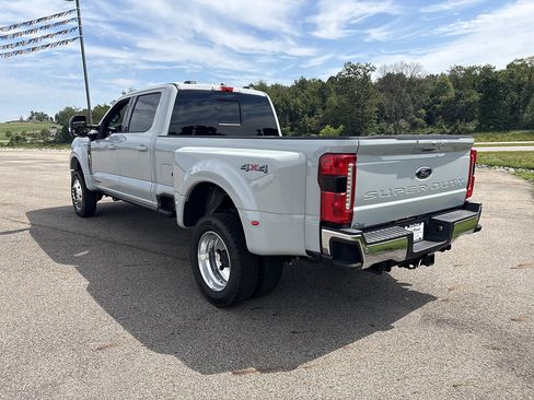 New 2026 Ford F450 Lariat w/ Lariat Ultimate Package AWD/4WD image 3