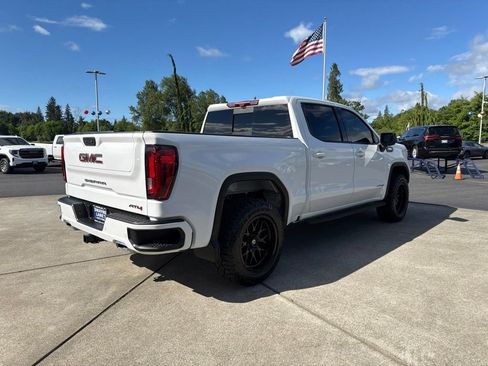 Used 2022 GMC Sierra 1500 AT4 w/ AT4 Premium Package AWD/4WD image 5