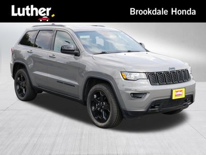 Used 2020 Jeep Grand Cherokee Laredo