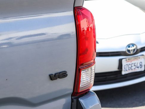 Used 2021 Toyota Tacoma SR5 image 14