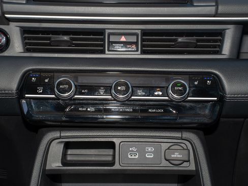 Certified 2023 Honda Pilot Elite image 27