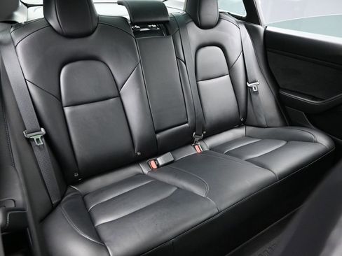 Used 2022 Tesla Model 3 Long Range image 35