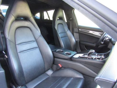 Used 2019 Porsche Panamera Turbo AWD/4WD image 19