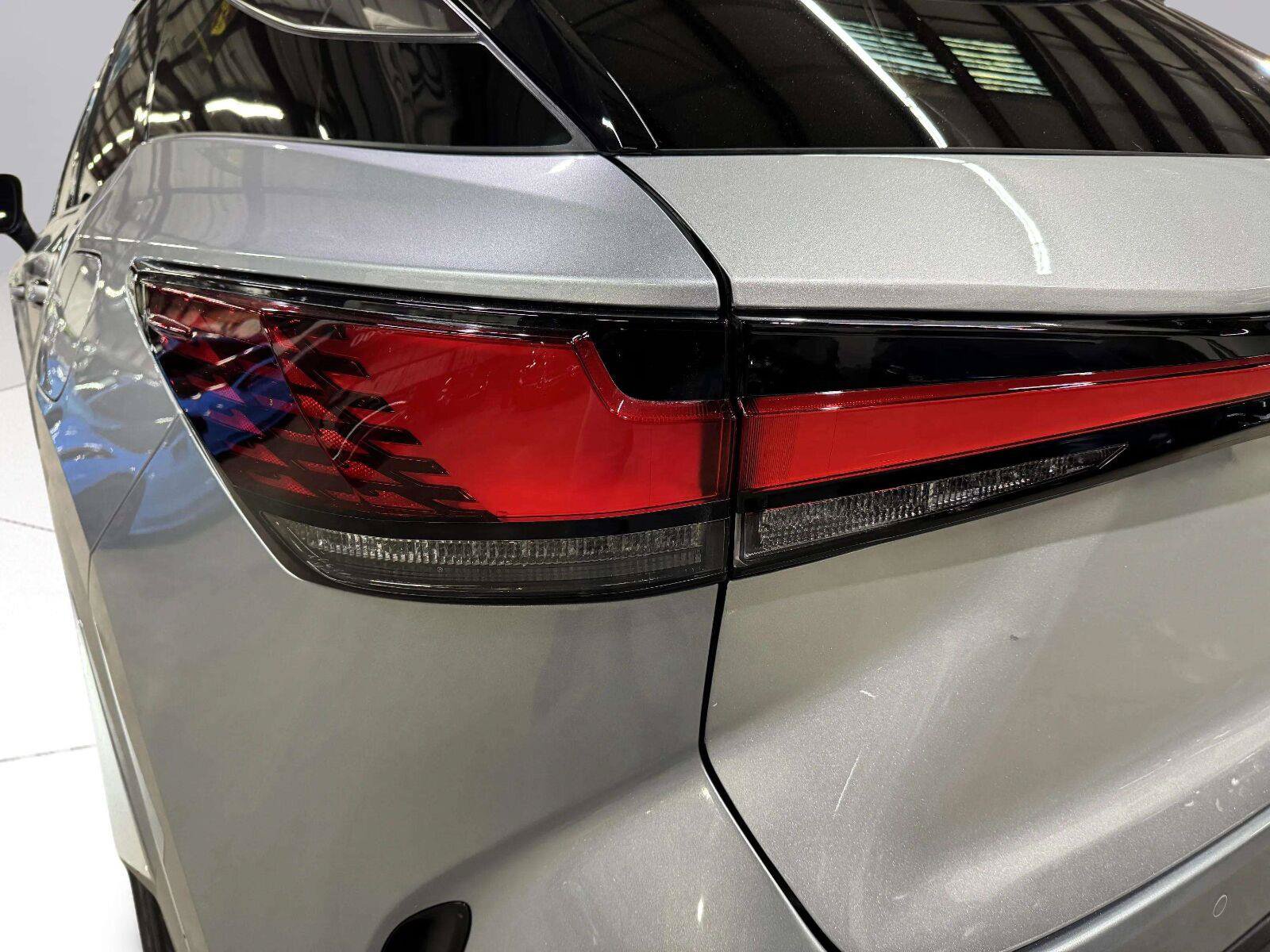 Used 2024 Lexus RX 350 Premium w/ Convenience Package AWD/4WD image 14