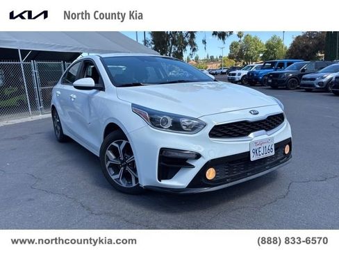 Used 2021 Kia Forte LXS image 1