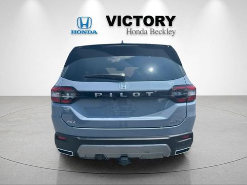 New 2026 Honda Pilot Elite image 4