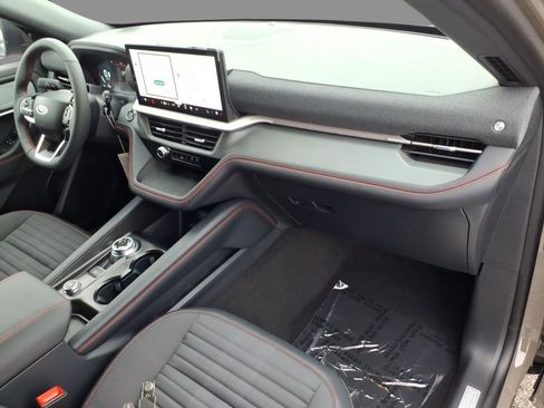 New 2026 Ford Explorer ST-Line image 12