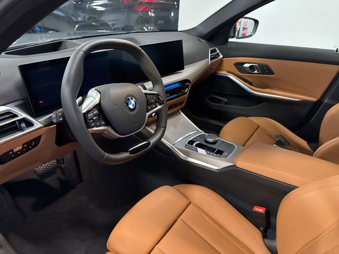 Used 2025 BMW 330i xDrive Sedan AWD/4WD image 6